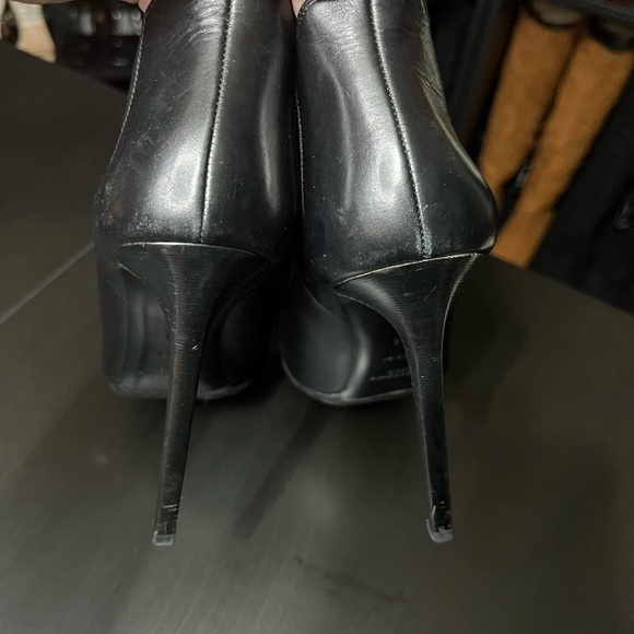 𝅺saint Laurent Black Classic Paris Ankle Boots/Booties - Picture 3 of 6